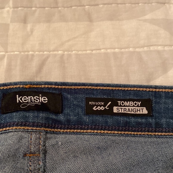 Jeans - Picture 3 of 4